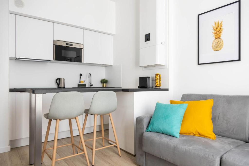 Evian-les-Bains Apartment | Apt rénové à 2 min à pied du lac - Wifi gratuit