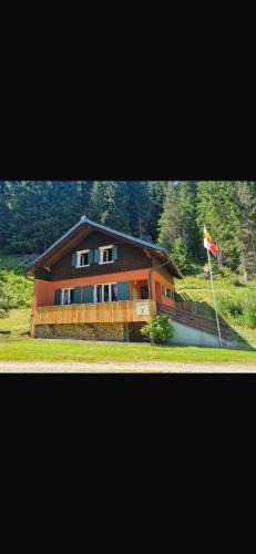Gloednitz House | Auszeithütte