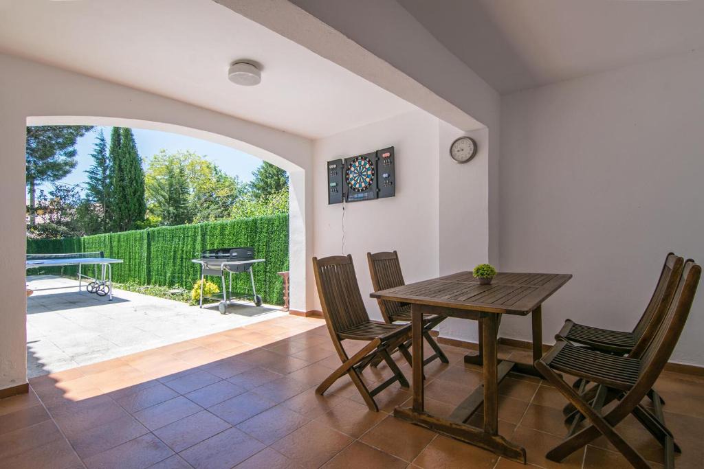 Macanet de Cabrenys House | Aventura MCabrenys