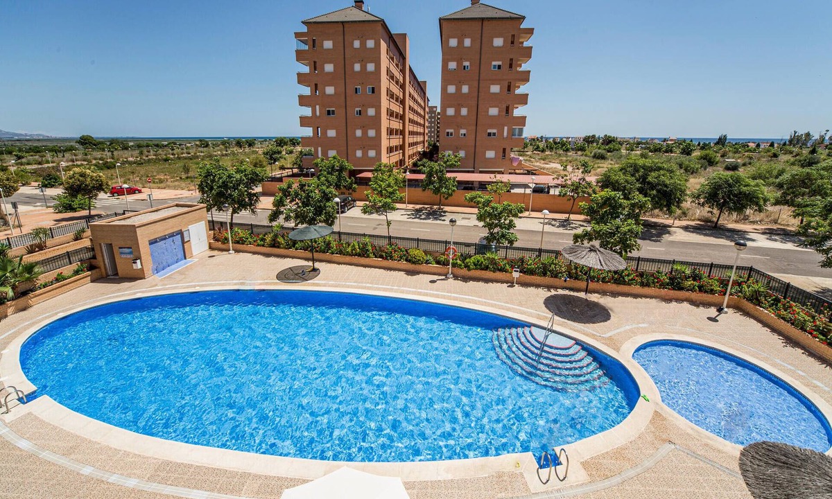 Cabanes Apartment | Awesome apartment in Torre la Sal