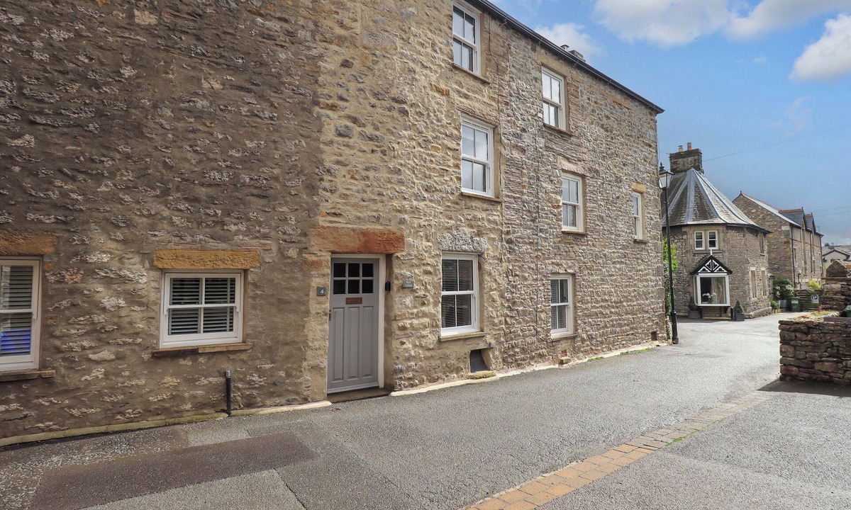 Kirkby Lonsdale Cottage | Back Cottage