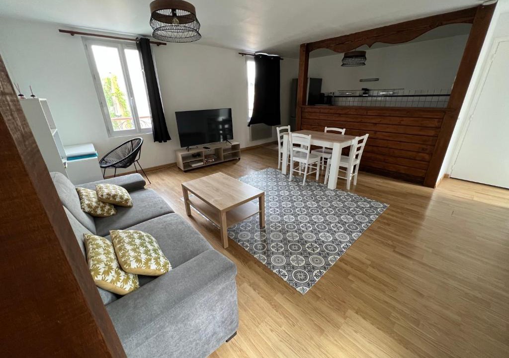 Saint-Charles du Port Apartment | Beau 2 pièces Quartier Brindeau à 10 min à pied des Docks et 20 min de la Gare - Les Appartements Océane