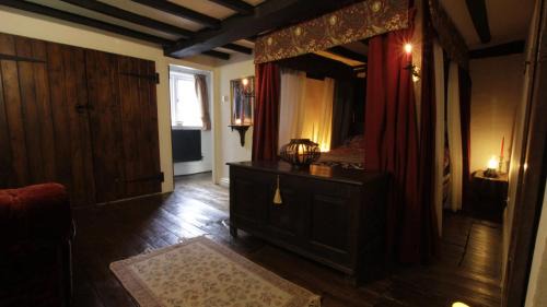Tatenhill House | Beehive Cottage