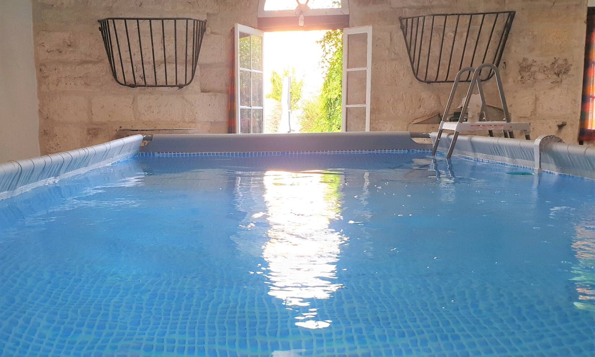 Lunel Bed & Breakfast | Belle Demeure 10 min from the sea (30 min from Nîmes & Montpellier)