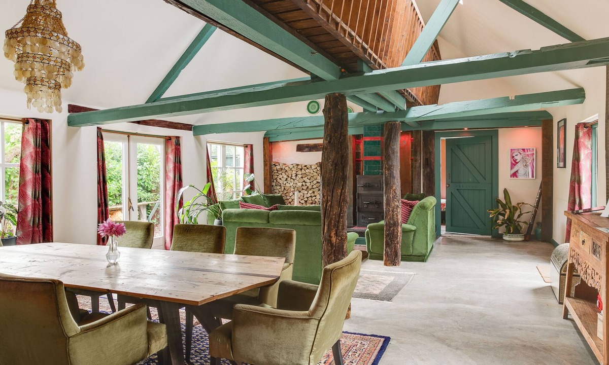 Portengen House | BoHo Experience - Jacuzzi, Sauna, BBQ, Garden, close to Amsterdam - Sleeps 10