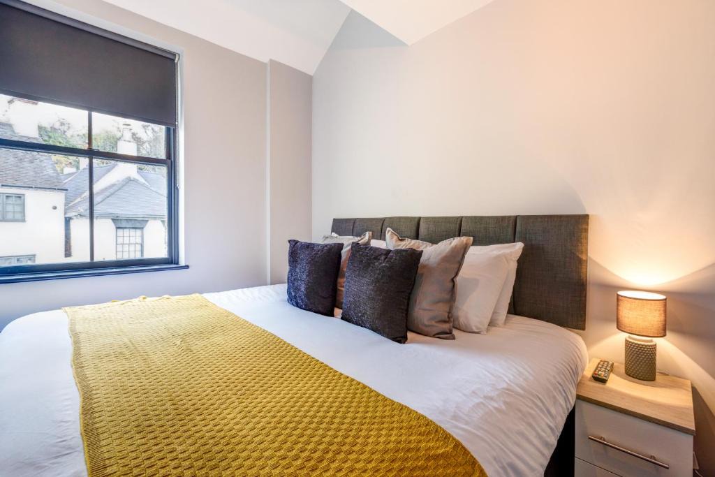 Castle Donington Hotel | Bondgate Hotel - Smart Self Check-in Accomodation
