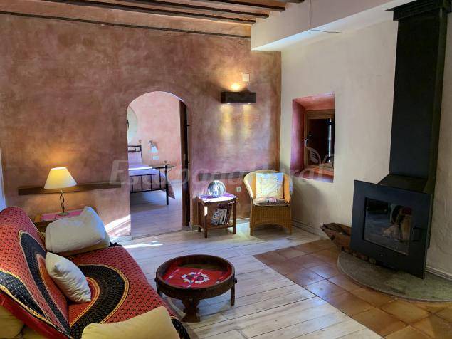 Zafra de Zancara Cottage | Cabin ∙ 9 bedrooms ∙ 3 guests
