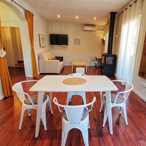 Sant Jaume de Llierca Apartment | Can Carreras de Sant Jaume
