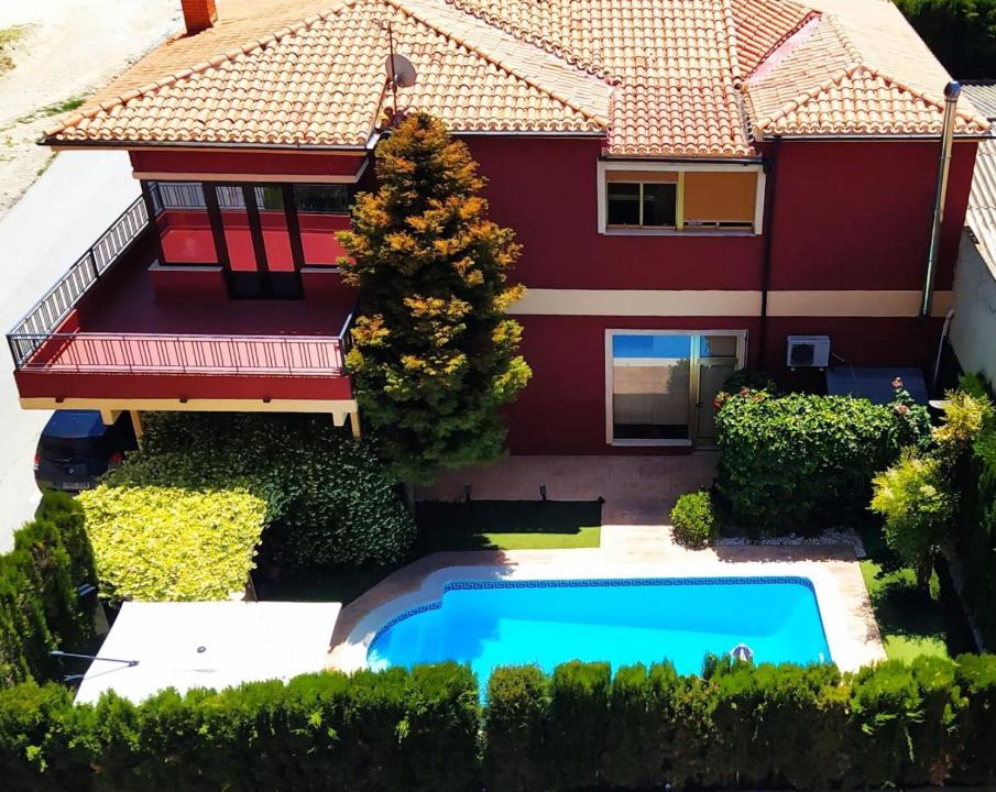 Biar House | Casa Axier-Chalet con Piscina privada y chimenea