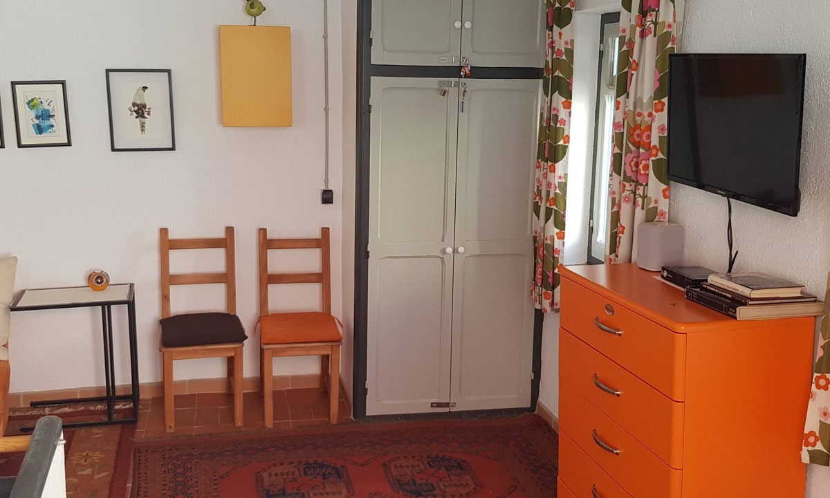 Calig House | Casa Azul de Calig - Ruhiges Ferienhaus im Historischen Ortskern, Nähe Peniscola