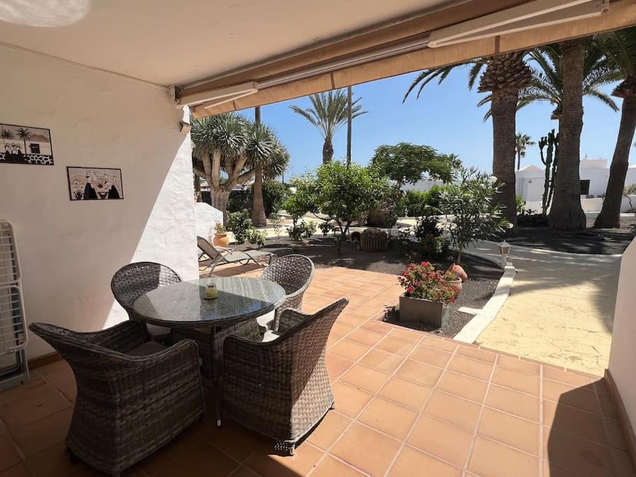 Los Pocillos Apartment | Casa Mo, 2 bedroom apartment close to the beach