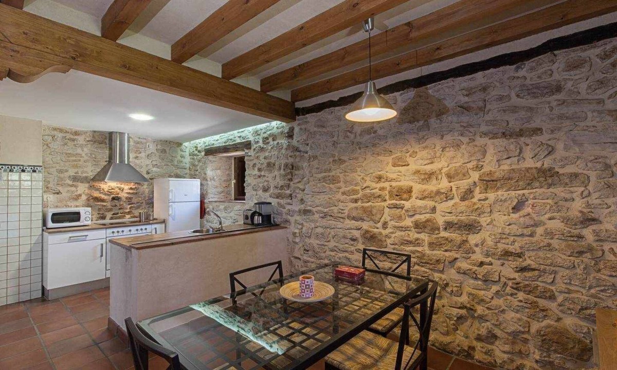 Villallano House | Casa Palacio de Mave for 4 people