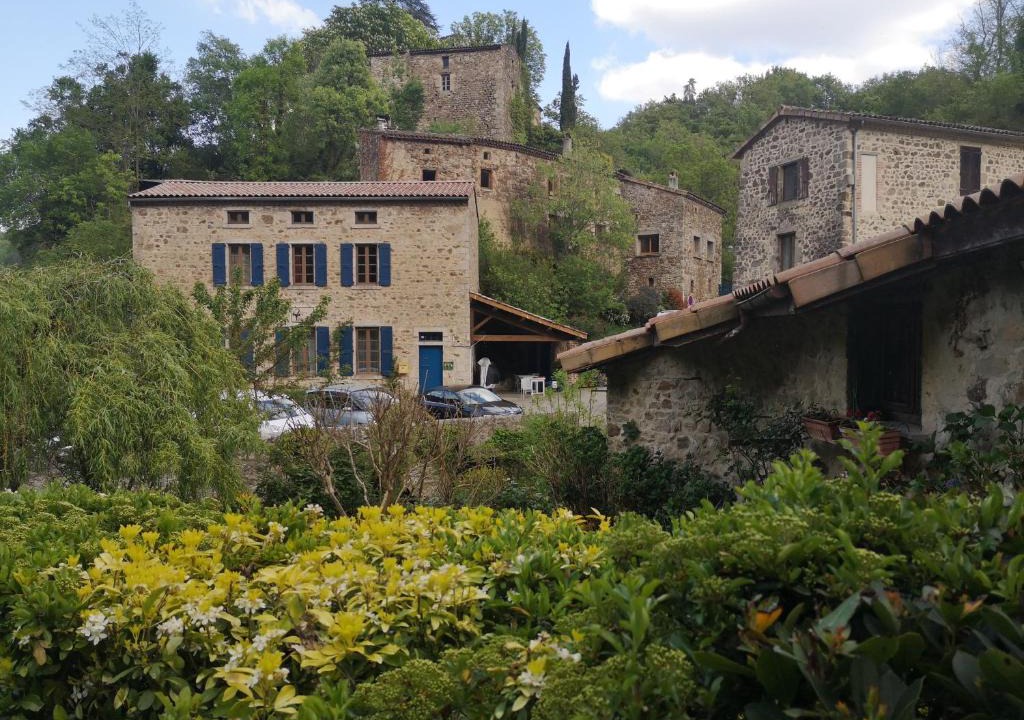 Thorrenc House | CHAMBRES AUBERGE DE THORRENC