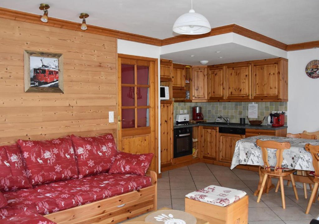 Pralognan-la-Vanoise Apartment | Charmant 3P avec Terrasse & Jardin, Proche Commerces et Téléphérique - FR-1-464-26