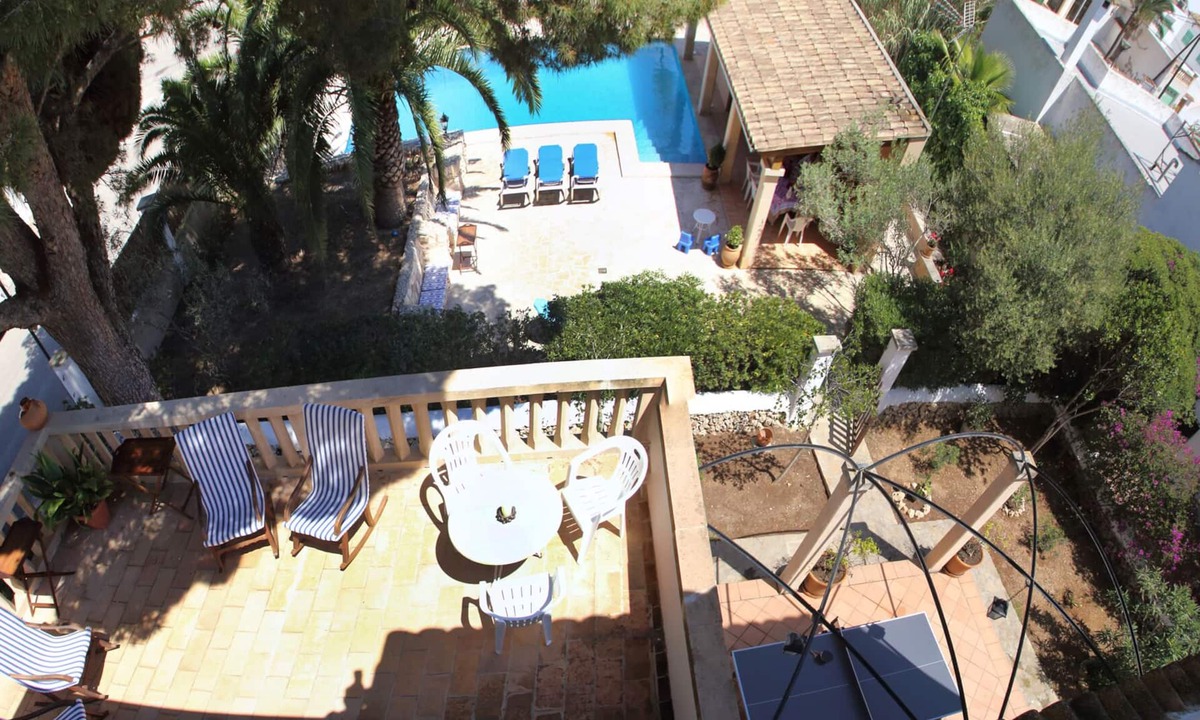 Portocolom Villa | Charming Mallorcan-style chalet with large private pool and barbecue