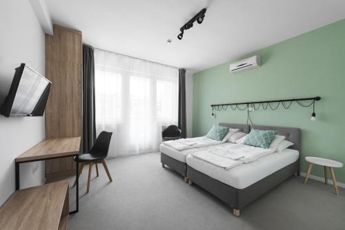 Kispest Hotel | Chesscom Hotel