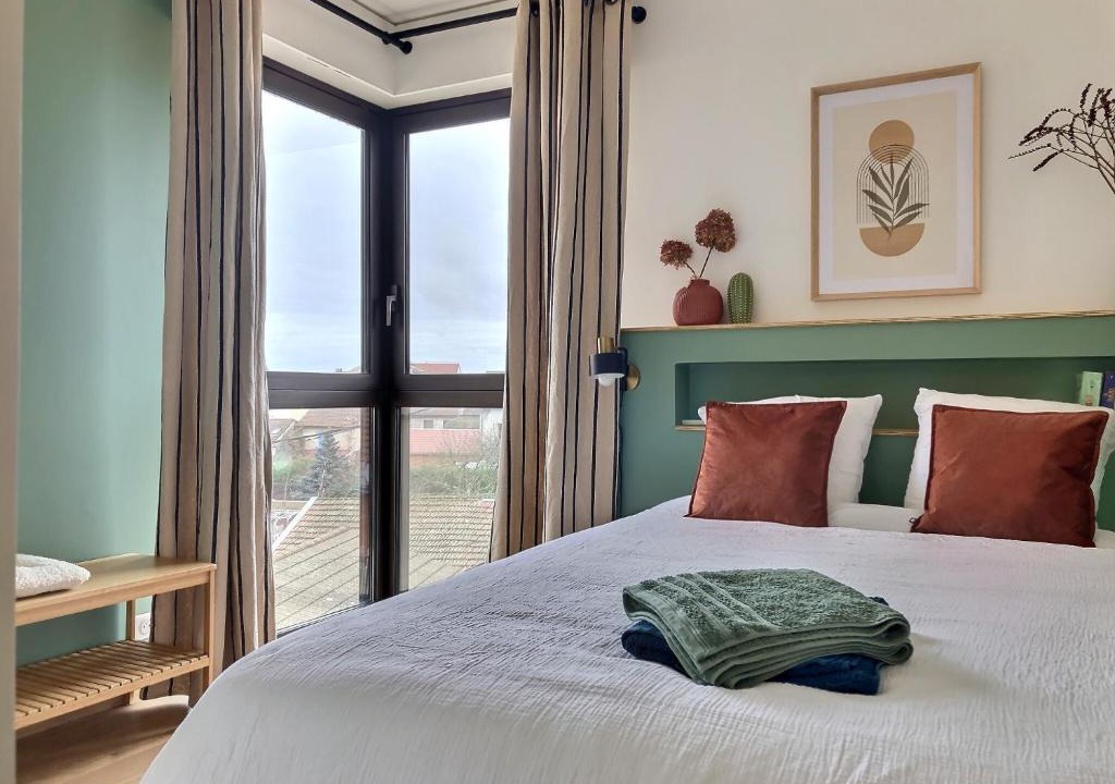 Amberieu-en-Bugey Apartment | Chez Louise