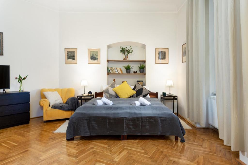 Prague 1 Apartment | Classy Apartments Charles Bridge