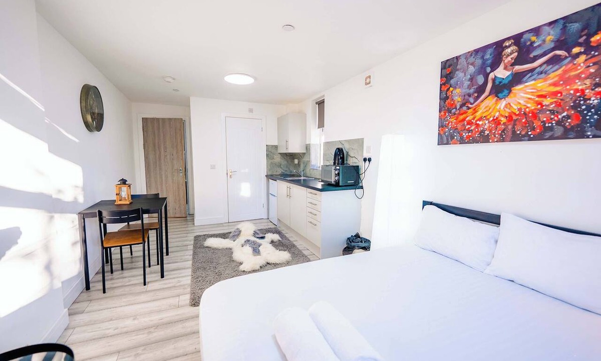 Roath Apartment | Claude Road Studio