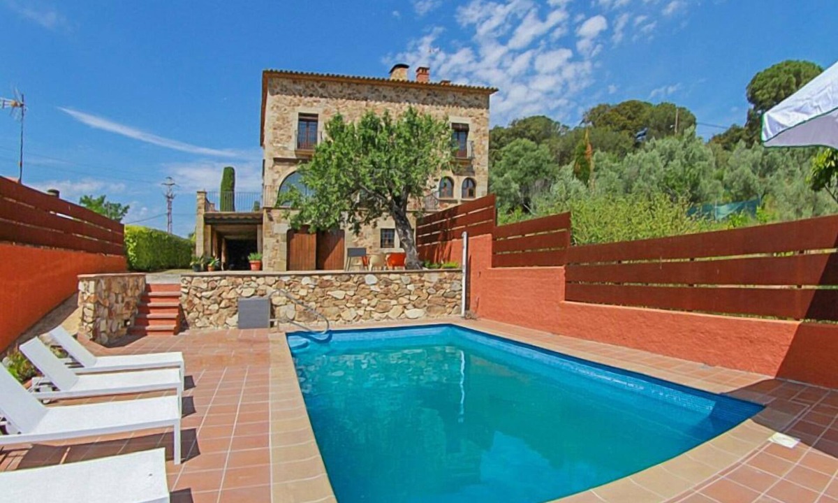 Santa Cristina de Aro Villa | Club Villamar - Amazing rustic villa with private swimming pool and great views offer charming at.