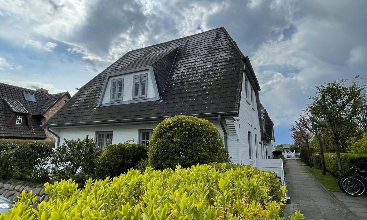 Keitum Apartment | Cozy, bright maisonette apartment in the beautiful Frisian village of Keitum on Sylt ❤️