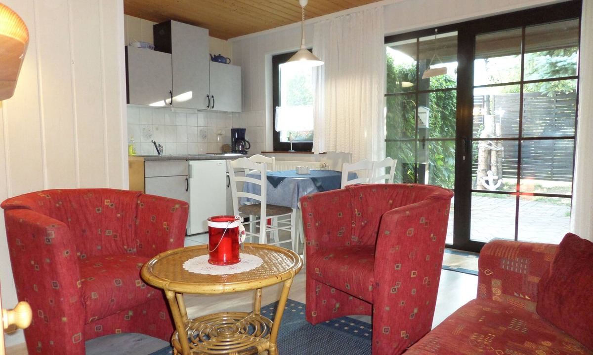 Cottage | Freest