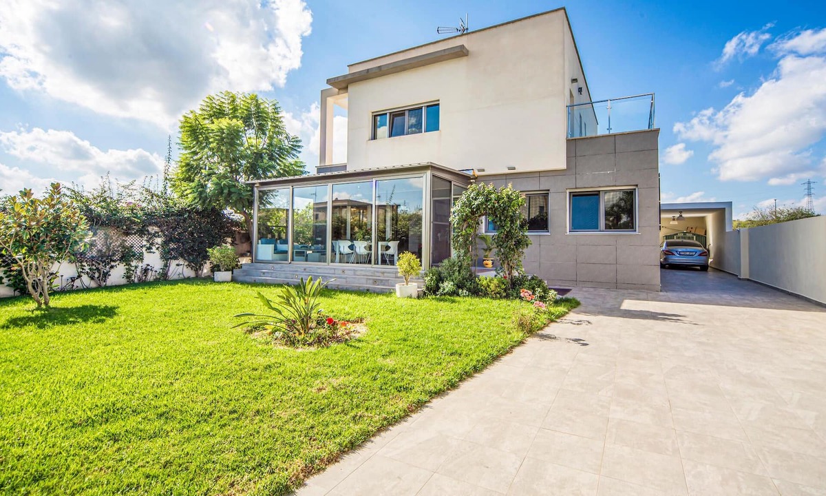 Riba-roja de Turia House | Dreaming of cozy vacations with your family in Spain?