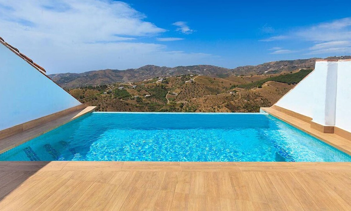 Frigiliana Bed & Breakfast | El Torreón 109 Charming B&B - Adults Only