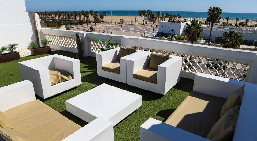 El Cabanyal Apartment | 205 m² Apartment ∙ 6 bedrooms ∙ 16 guests