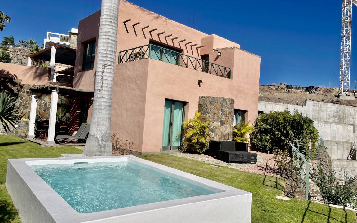 Salobre Villa | 120 m² Villa ∙ 2 bedrooms ∙ 4 guests