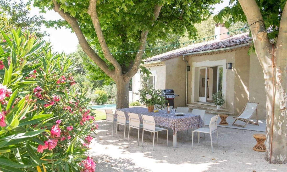 Saint-Etienne-du-Gres House | Farmhouse in a renowned Alpilles vineyard