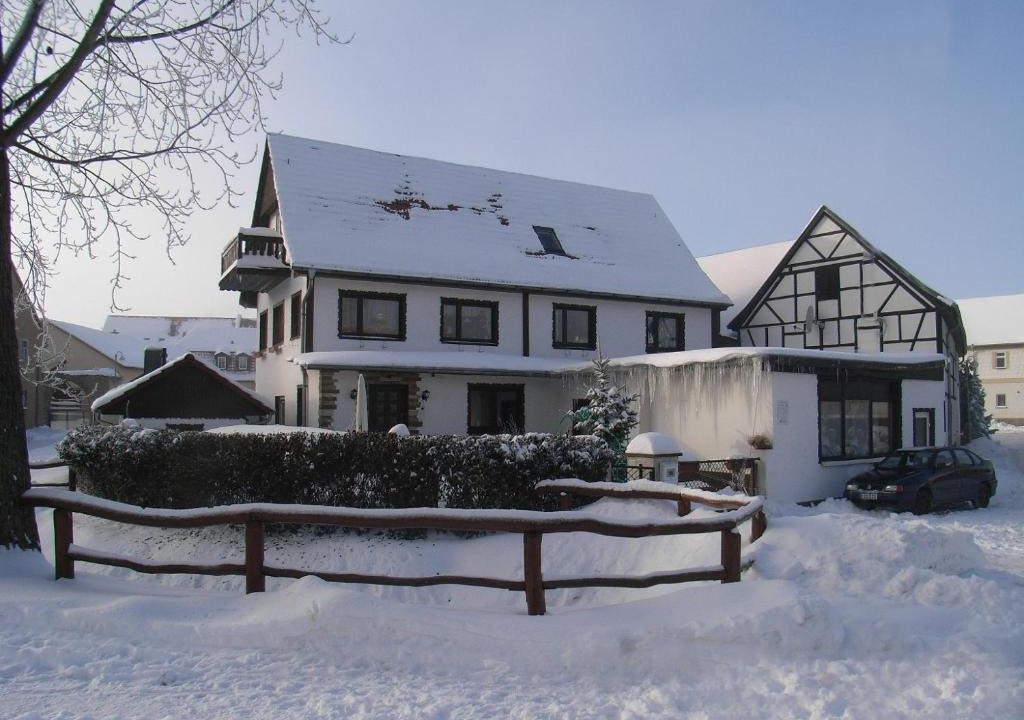 Großobringen Apartment | Ferienwohnung Freund