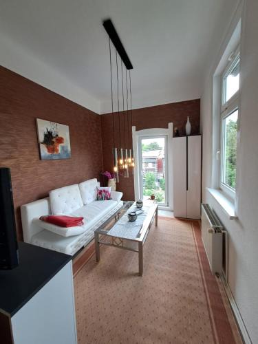 Mühlhausen Apartment | Ferienwohnungen Vogelnest zentral in Mühlhausen mit Pool