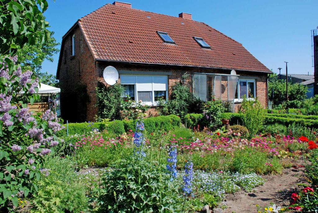 Sellin Apartment | Ferienzimmer Saathoff