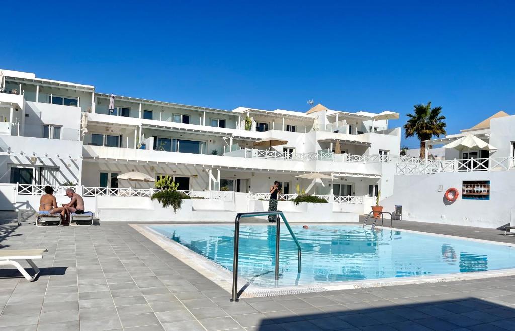 Playa del Cable Apartment | Flower Beach Suite 14