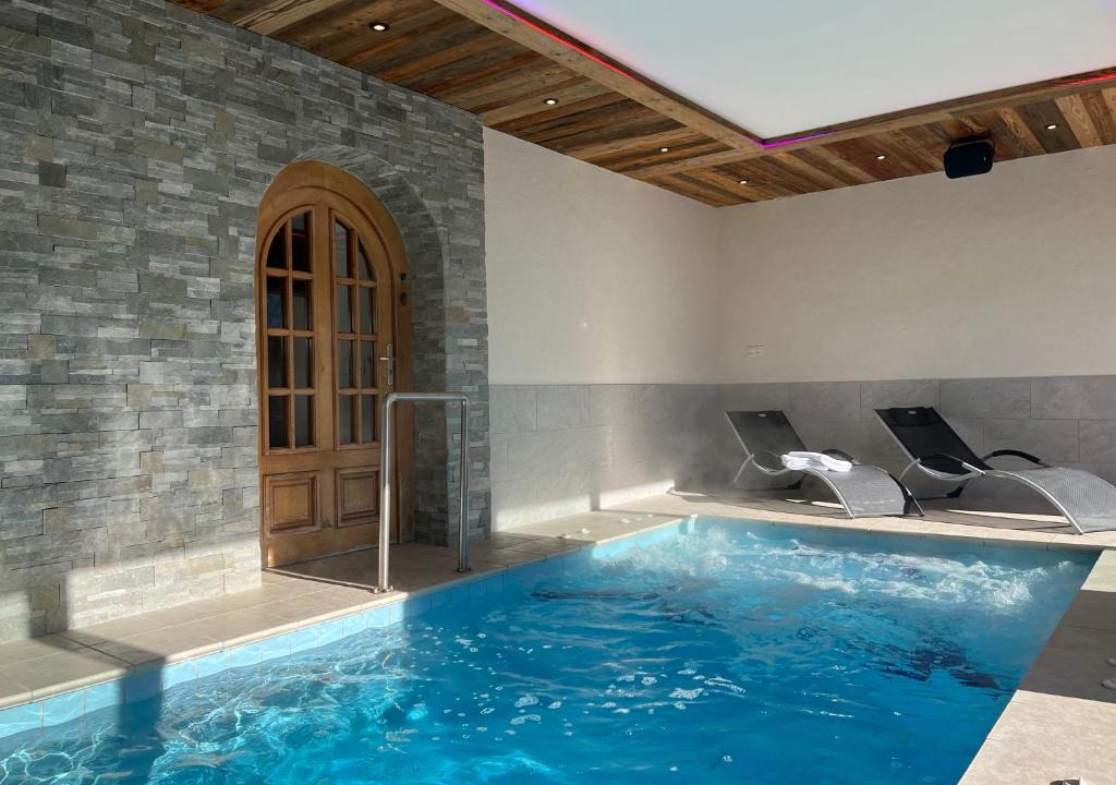 Taninges Apartment | GITE BALNEO LES AMARYLLIS