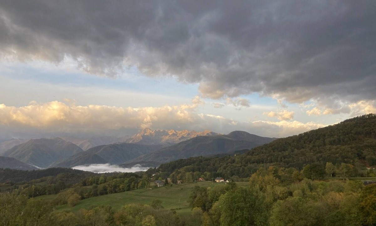 Soulan House | Gite "Le Raoulet" , at the foot of the Col d'Ayens, in the hamlet of Boussan