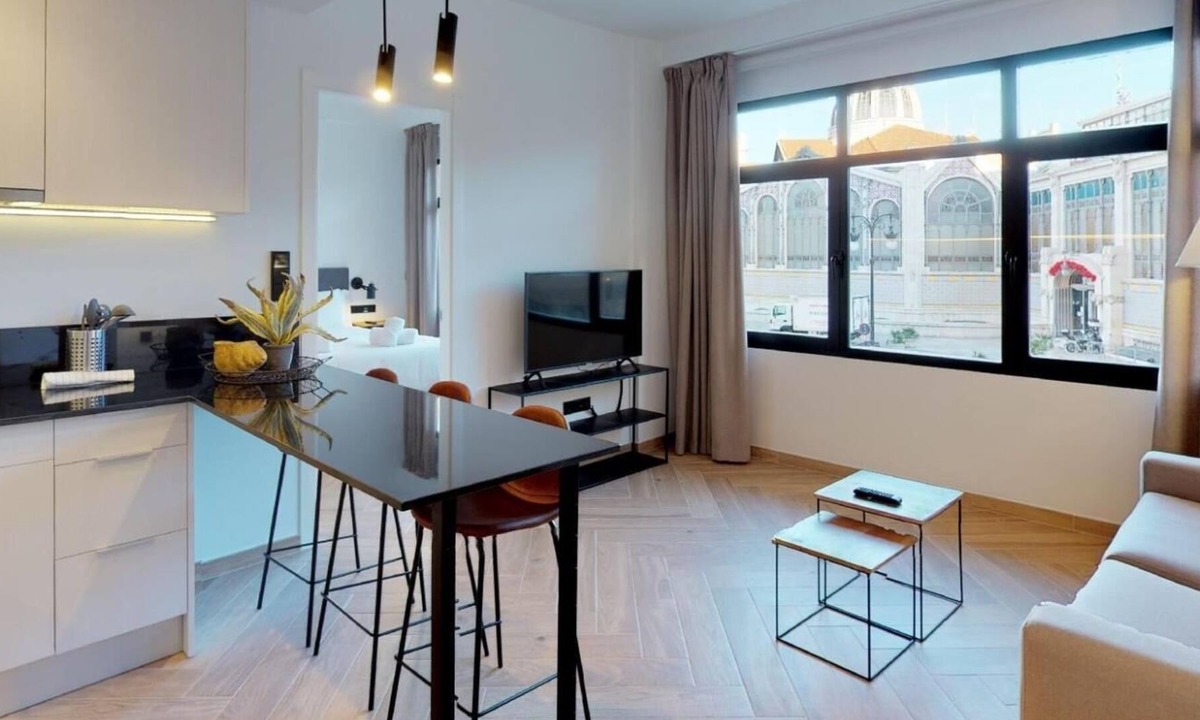 Valencia City Centre Apartment | Goerlich Suites Valencia DeLuxe Apartment 104