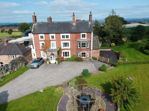 Leek House | Heath View