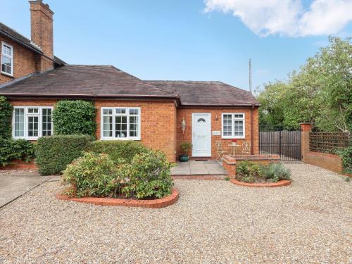 Evesham Apartment | Heysham Retreat