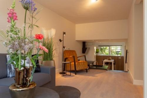 Zandvoort Apartment | High Five