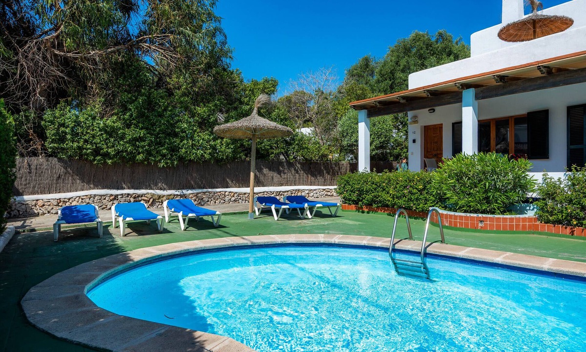 Cala d'Or Apartment | Holiday apartment "Apartamento Felipe 1-4" with Shared Terrace, Shared Pool & WiFi