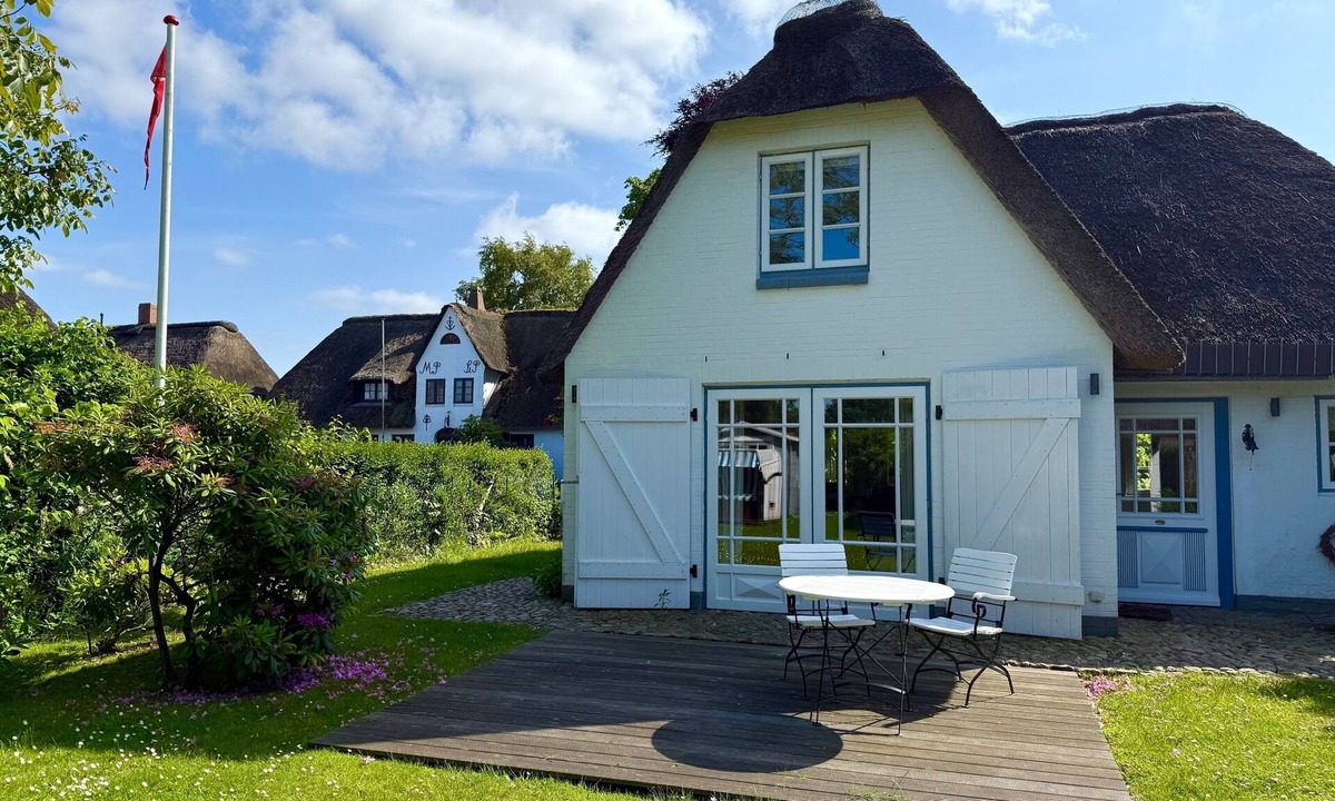 Wyk auf Foehr House | Holiday home for 3 guests with 85m² in Wyk-Boldixum (109578)