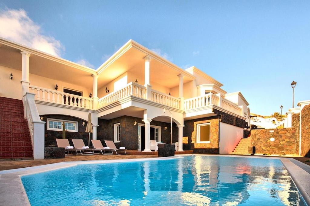 Nazaret House | Holiday home in Nazareth