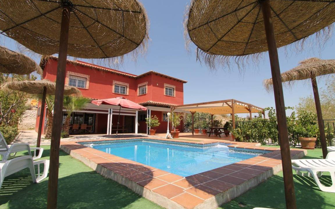 Sesena House | Holiday house Seseña Nuevo for 1 - 12 persons with 5 bedrooms - Holiday home