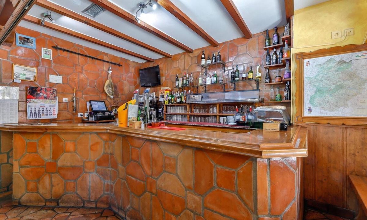 Guadalupe Hostel | Hostal Alfonso XI
