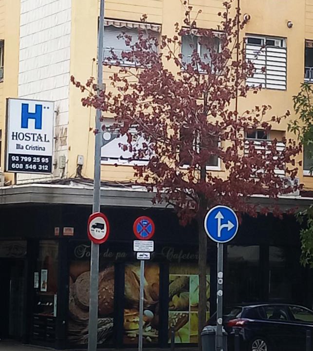 Mataro House | Hostal Isla Cristina Mataro