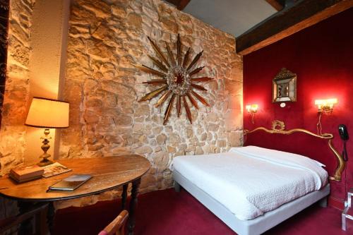 Sorbonne Hotel | Hotel Esmeralda