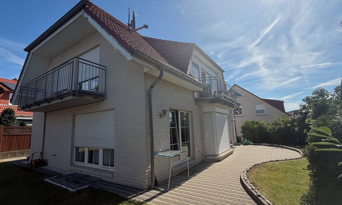 Region Hannover District House | House in Hannover/Laatzen! contactless check-in