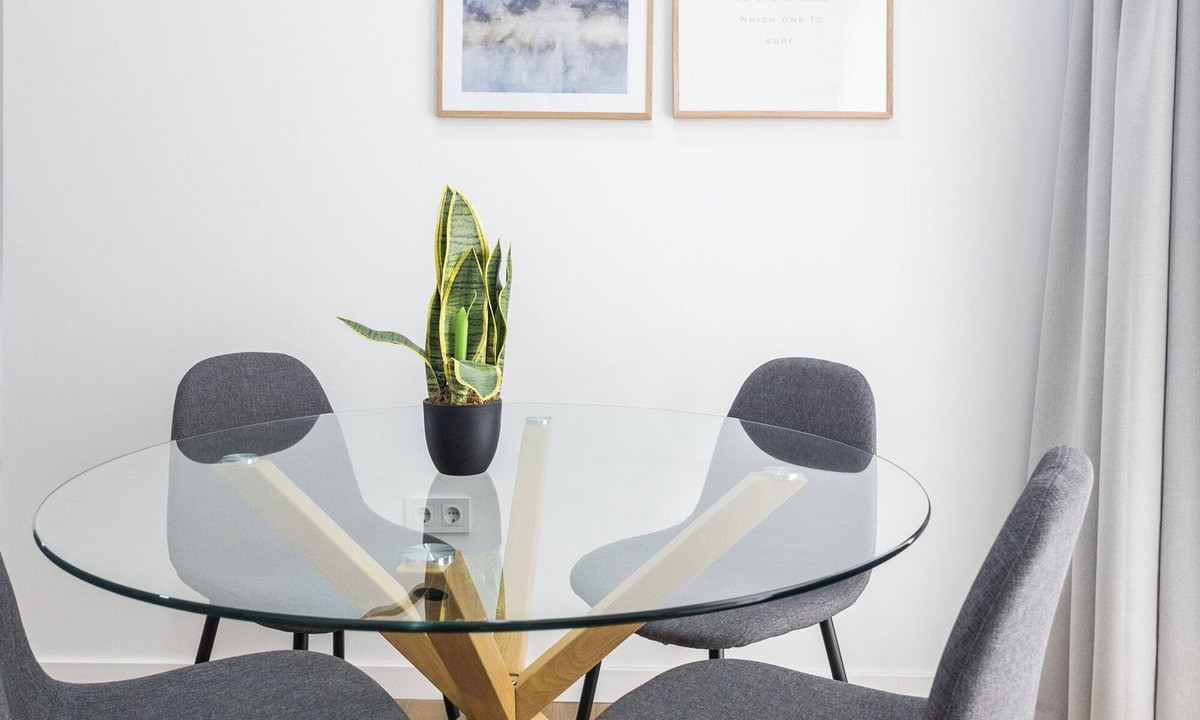 Arrancapins House | Imprenta Sorolla by Concept